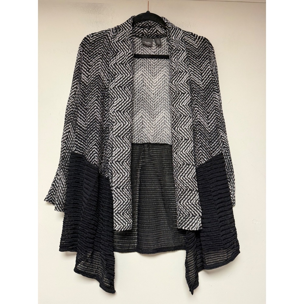 Chicos Travelers Collection Cardigan Black White Chevron Mesh Open Front Size 2